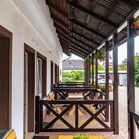 Goscinne U Eli ホームステイ シュトゥトボ