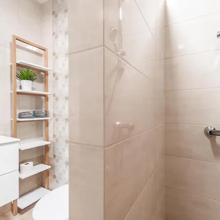 Goscinne U Eli シュトゥトボ